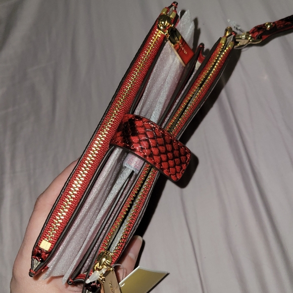 Michael kors wallet - Picture 3 of 7